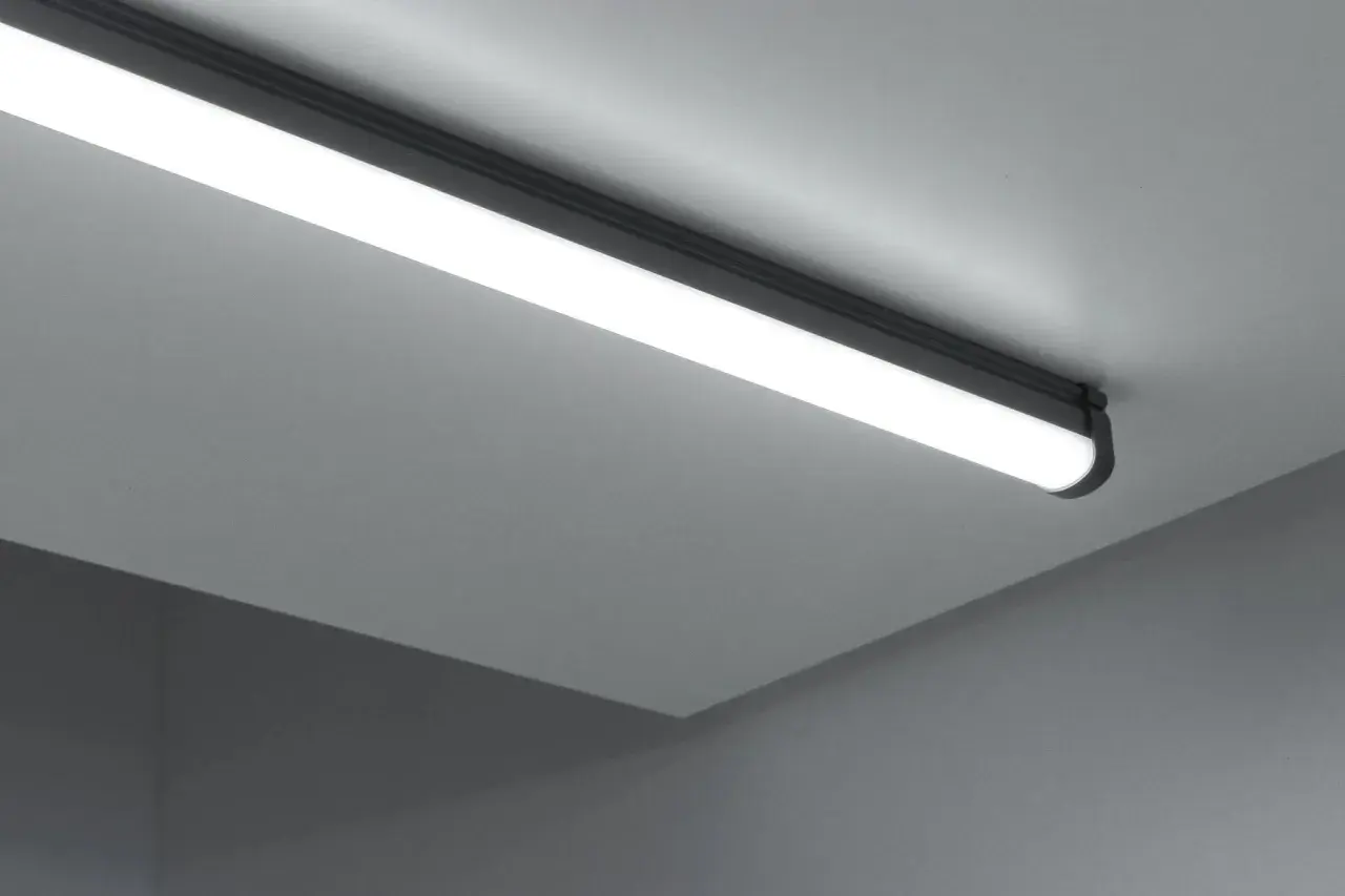 Un luminaire moderne, une solution pour transformer un lampadaire halogène en led.