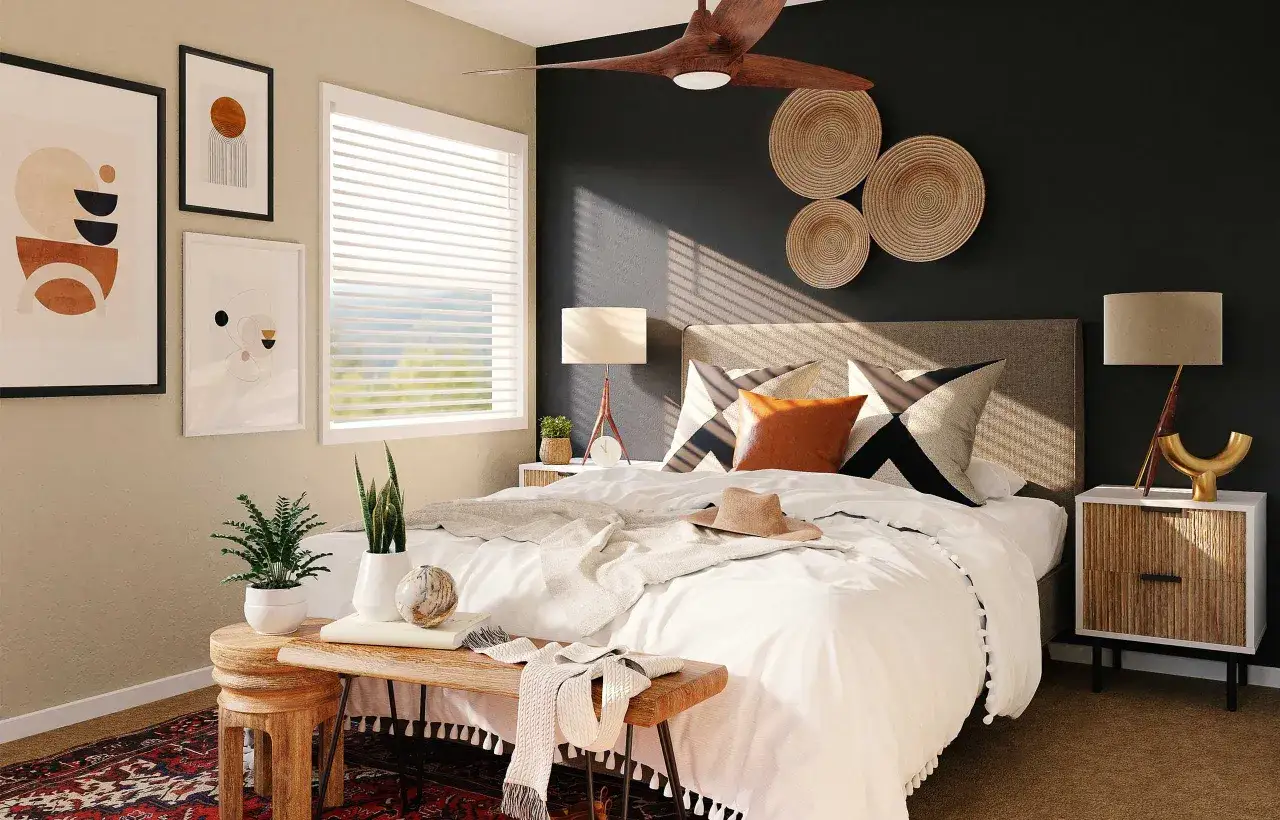 Chambre noir et bois : un lit blanc douillet, des coussins graphiques, des paniers muraux en osier et une touche boh&egrave;me.